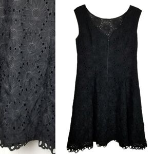 Nanette Lepore Flower Eyelet Sleeveless Dress Size 8 Black LBD Fit N Flare
